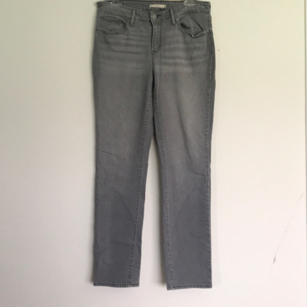 Levi’s 712 Slim Jeans